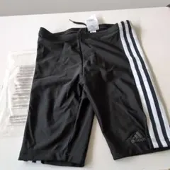 新品　adidas ストライプ水着 Sサイズ ブラック
