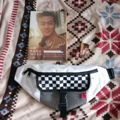 【商品説明必読】ブンブンジャー　阿久瀬錠　　　ボディバッグ　齊藤璃佑　写真集