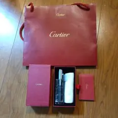 カルティエ クリーニングキットとバッグ