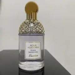 香水 ゲラン アクアアレゴリア〜フローラ サルヴァジア