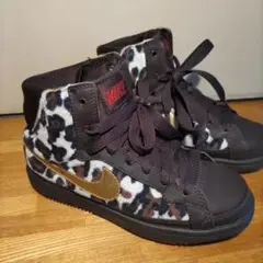 NIKE レオパード柄 ハイカットシューズ