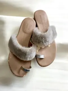 EMU ファー サンダル グレー メタルストラップ