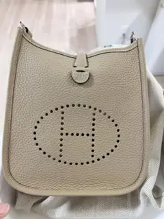 エルメスHermesミニエブリン16TPM evelyneトレンチ