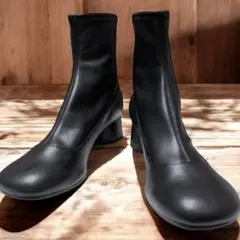 Item thumbnail for item 17373c52-e948-4b80-a6b1-f41b5e21f445