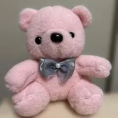 くまのぬいぐるみピンク
