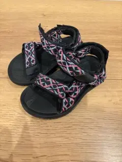 アウトドア サンダル teva風 韓国子ども服