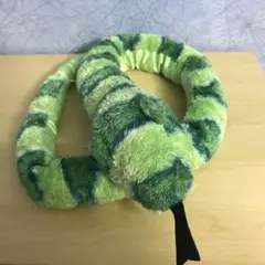 蛇のぬいぐるみ　緑色　美品