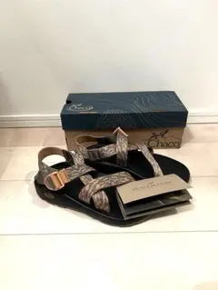 Chaco クロスストラップ サンダル