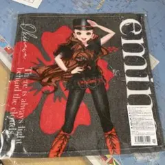 エミーナ ハンドタオル