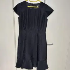 ONEIROS 黒 ひざ丈ワンピース 9AR