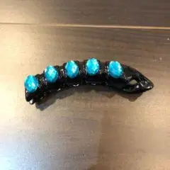 黒と青の宝石風ヘアクリップ
