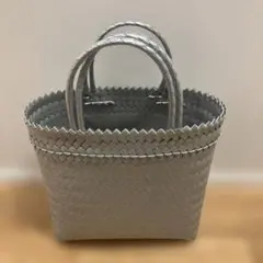 メケアリサ　シルバー M
