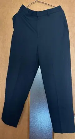 ブラック スラックス ボタン付き