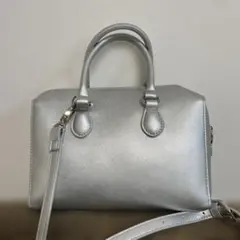 お値下げ　シルバー　ショルダー２WAYバッグ