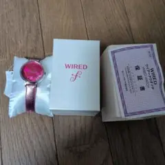 WIRED ピンク 桜デザイン 時計