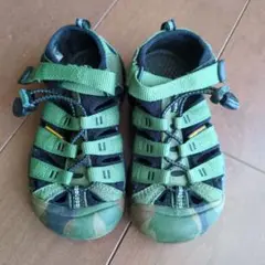 KEENニューポートサンダル 迷彩柄18.5㎝