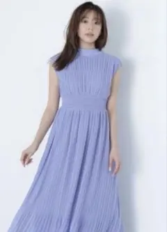 美品✨ナチュラルビューティーベーシック　バックリボンプリーツワンピース　ブルー