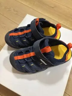 Madfoot! サンダル ネイビー/オレンジ 17cm