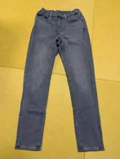 Item thumbnail for item d9de6497-c0f9-45ba-9a4b-19f5def309f2