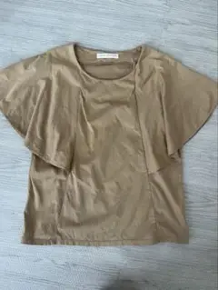 SENSE OF PLACE センスオブプレイス　袖フリル　Tシャツ　ベージュ
