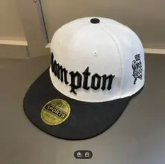ストリート系 Compton 刺繍キャップ