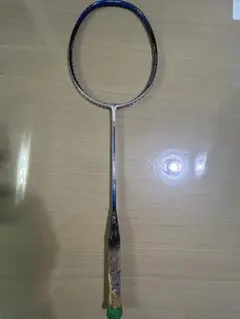 YONEX ヨネックス バドミントンラケット Ti4 ガット無し