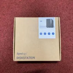 Synology DS220+ NAS 本体と付属品