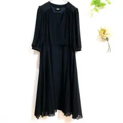 カシュクール 黒ワンピース 七分袖 ミモレ丈 フォーマル きれいめ　ビジュー