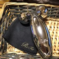 8.リファカラット ReFa CARAT 美顔ローラー 美顔器