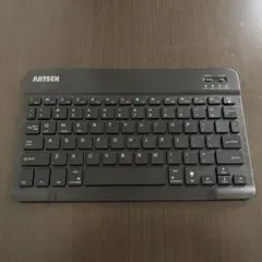 ワイヤレスキーボード　ARTECK HB030B