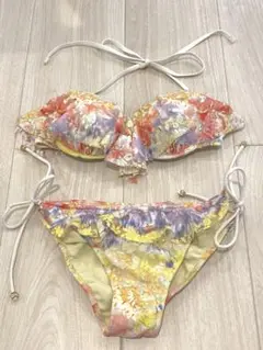 水着　ビキニ