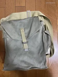【実物】　ポーランド軍　ガスマスクバッグ　M-41 MP3