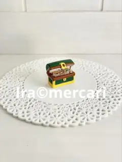 宝箱　フェーブ　フェーヴ　フランス製　ミニチュア　陶器