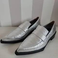 【美品】Odette e Odile　ピースローファー フラット　シルバー