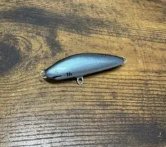 ハンドメイド シンキングミノー グレー