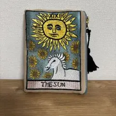 《COTTAGE》タロットカード刺繍ポーチ　THE SUN