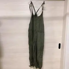 カーキ　サロペット⭐︎