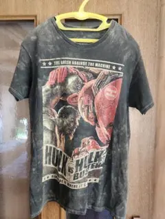 HULK vs HULK BUSTER Tシャツ