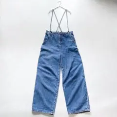 Item thumbnail for item c5860e6b-214c-4670-a3cb-c3165fa2f3f9