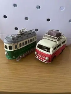 カルディ　ミニワゴン　レッド　ミニ電車　グリーン