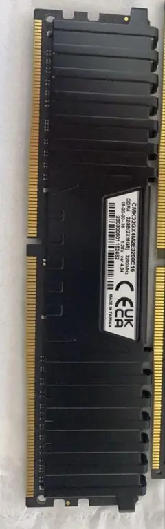 DDR4 3200MHz 16GB DIMMメモリ