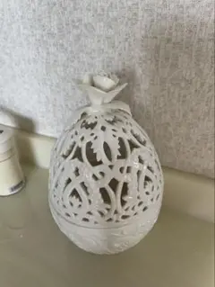 アンティーク薔薇の陶器ポプリ入れ