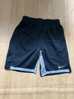 Nike Dri-FIT ブラック ハーフパンツ Lサイズ160