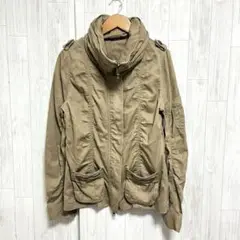 Item thumbnail for item 58325a61-ce87-43ce-b7de-f504f11bcee7