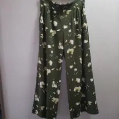RAY CASSIN FAVORI オリーブグリーン 花柄 ワイドパンツ