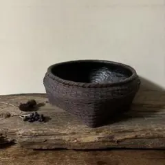 【涼風庵】野口雨秋　作　唐物写　炭斗　 網代籠　共箱　美品 涼風庵】野口雨秋 作 唐物写 炭斗 網代籠 共箱 美品 - メルカリ