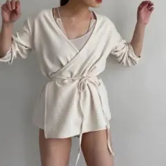 値下げ willfully Vネックラップラッシュガード Fサイズ