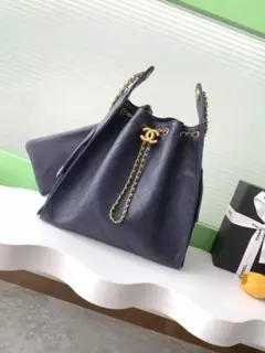 CHANEL ネイビー ショルダーバッグ