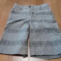 刺繍デザイン グレー ショートパンツ 38