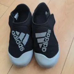 adidas メッシュサンダル 黒/グレー　２０センチ